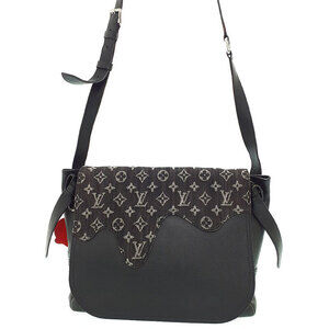 Louis Vuitton Besas Shoulder Bag